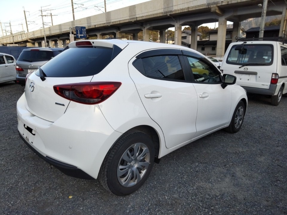 MAZDA MAZDA2