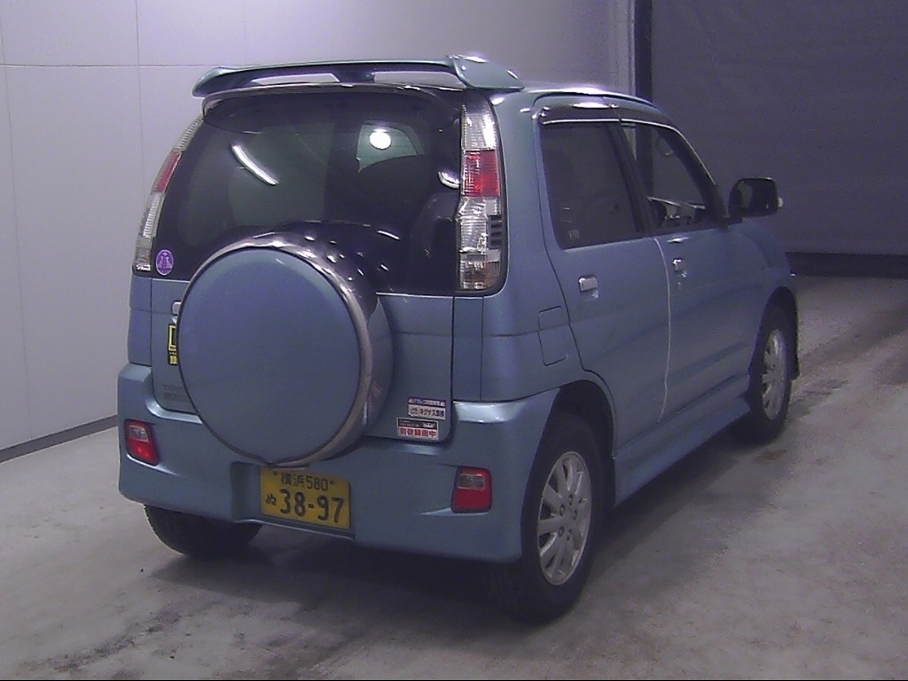 DAIHATSU TERIOS KID