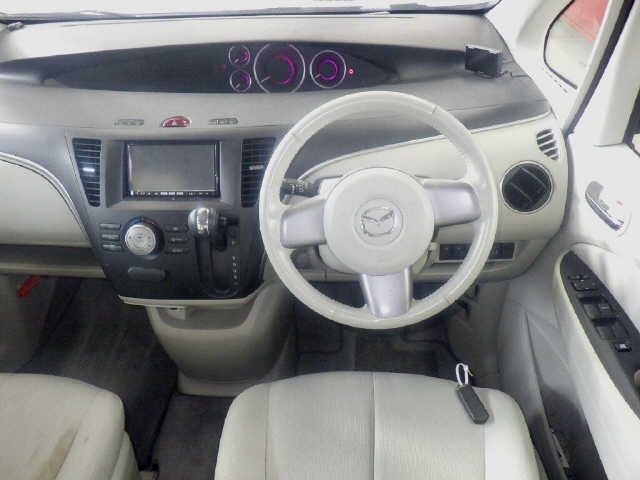 MAZDA BIANTE