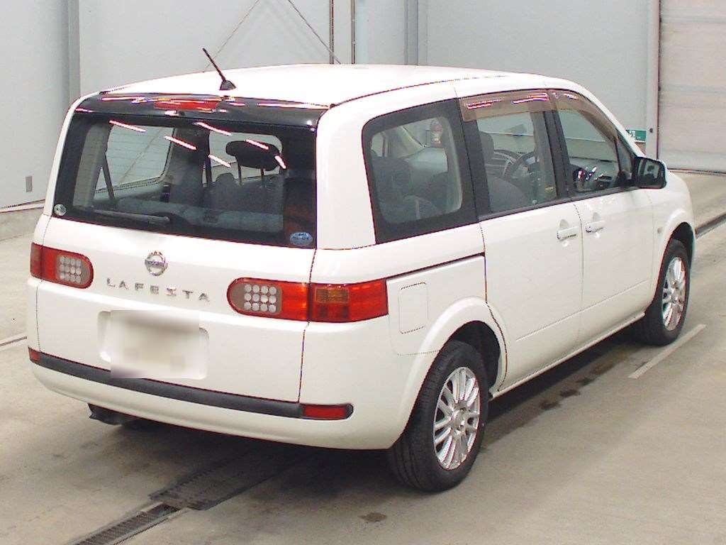 NISSAN LAFESTA