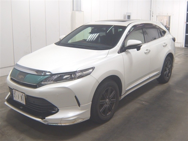 TOYOTA HARRIER