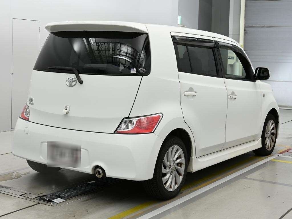 TOYOTA BB