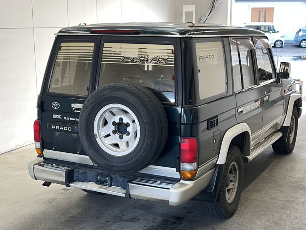 TOYOTA LAND CRUISER PRADO