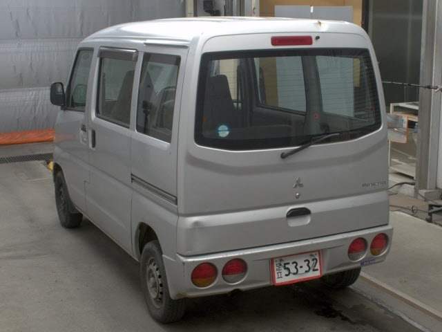 MITSUBISHI MINICAB