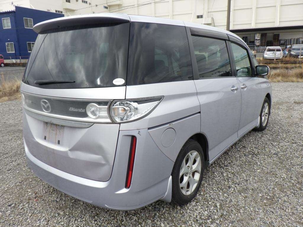 MAZDA BIANTE