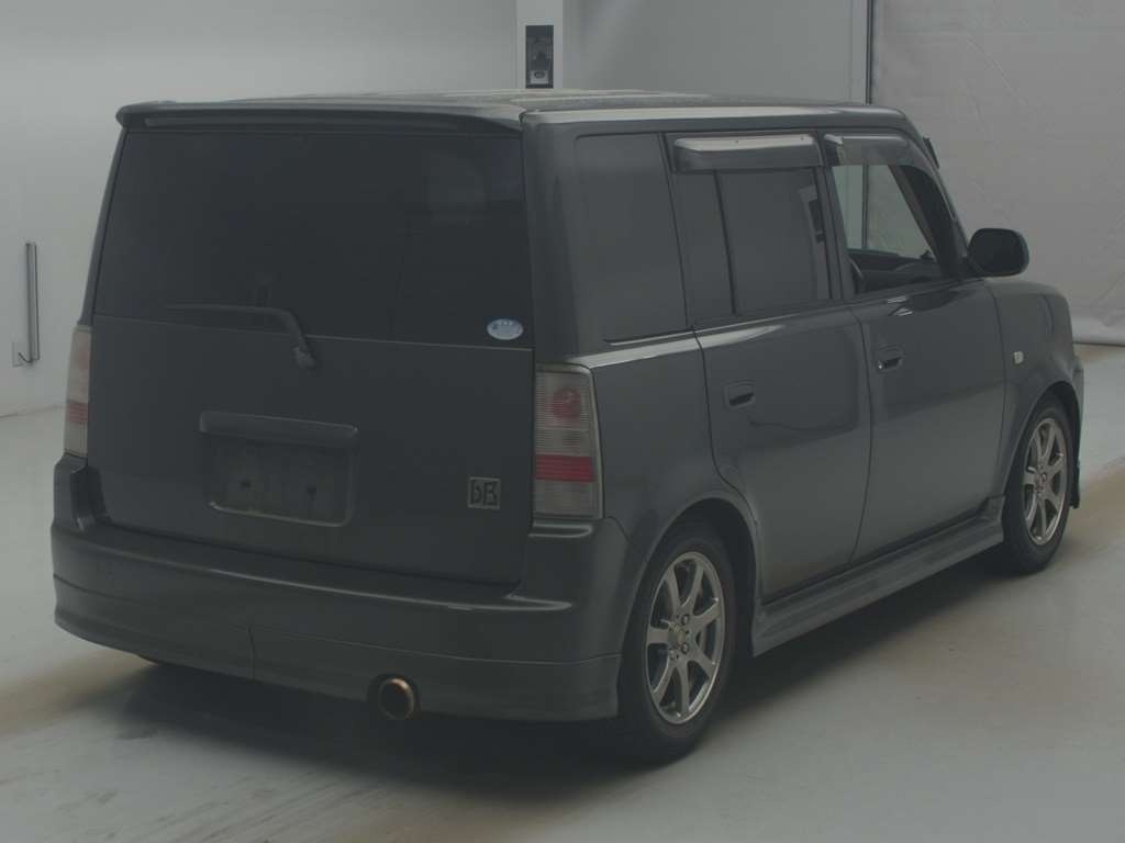TOYOTA BB