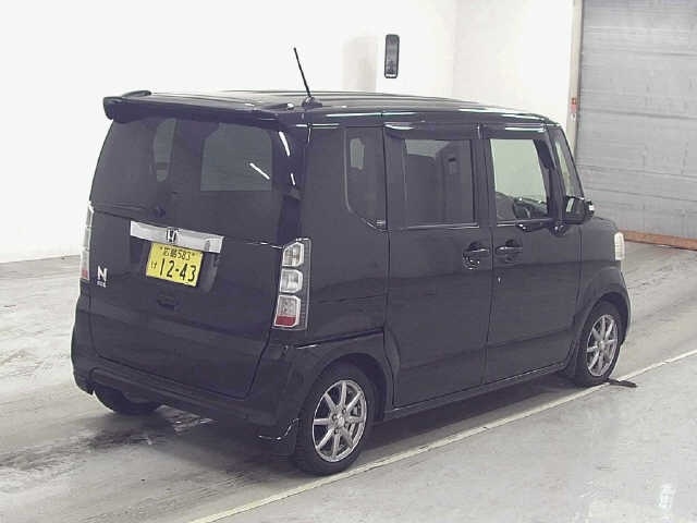 HONDA N-BOX