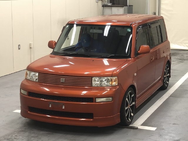 TOYOTA BB