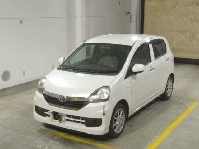 TOYOTA PIXIS EPOCH
