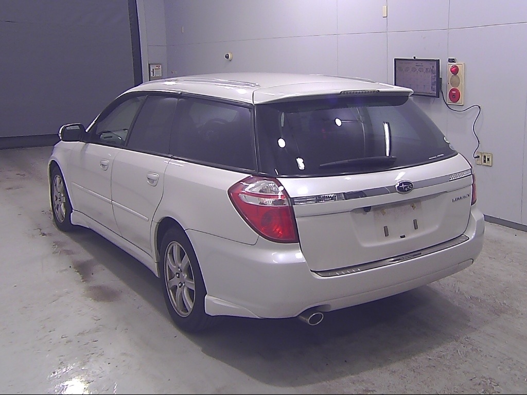 SUBARU LEGACY
