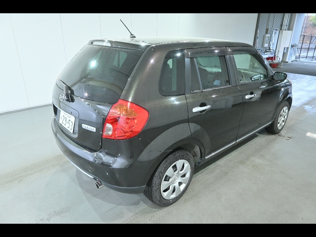 MAZDA VERISA