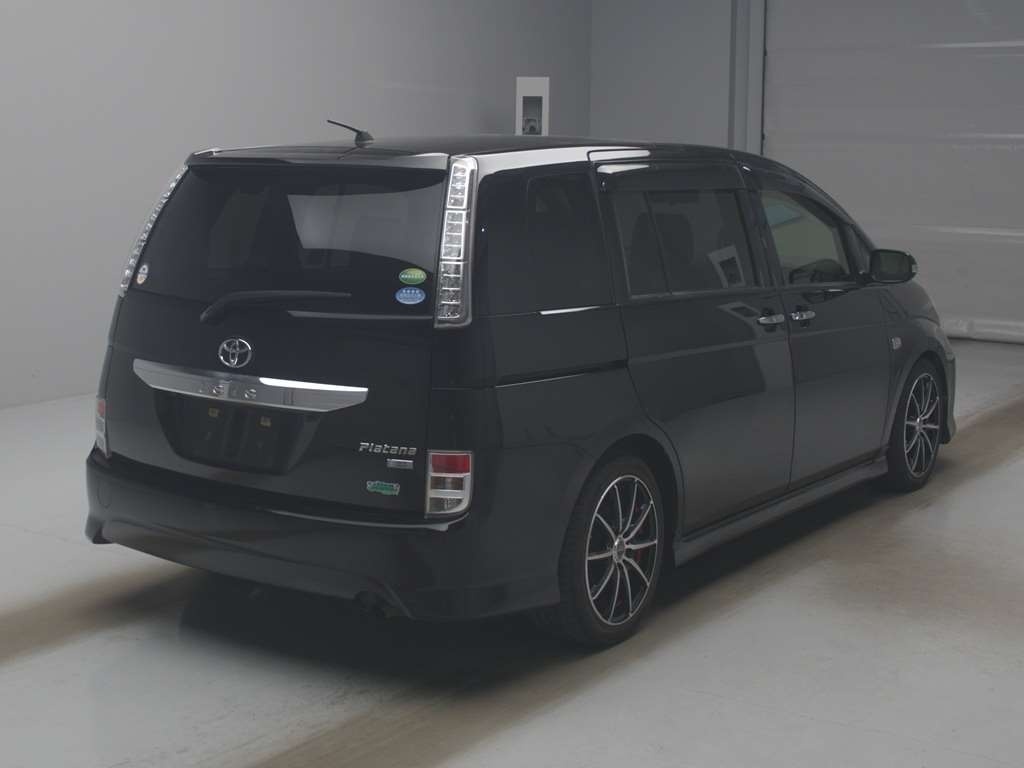 TOYOTA ISIS