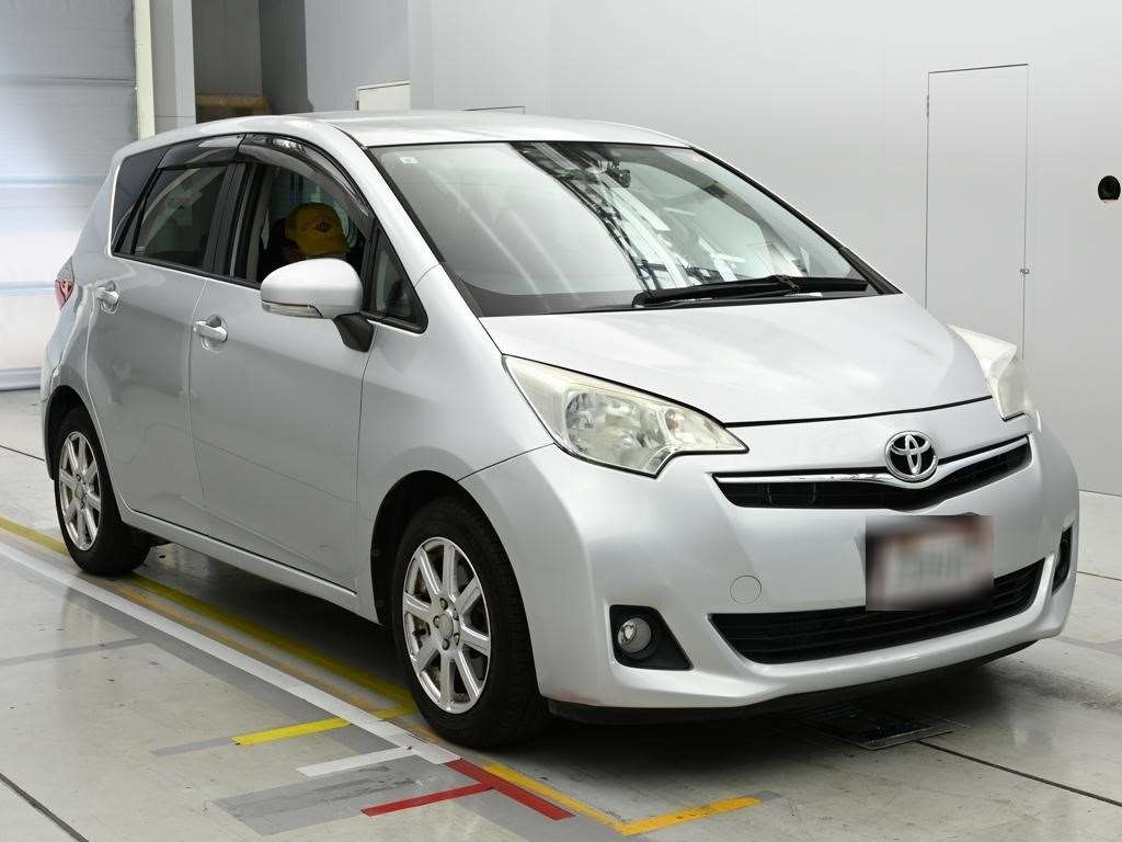 TOYOTA RACTIS