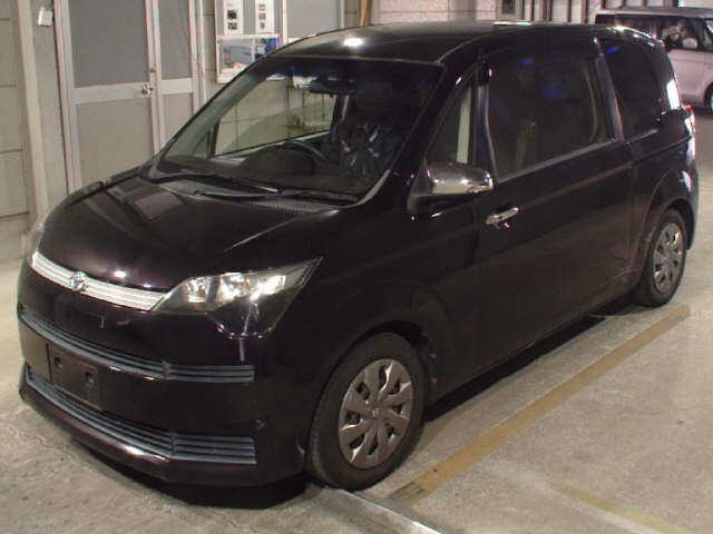 TOYOTA SPADE
