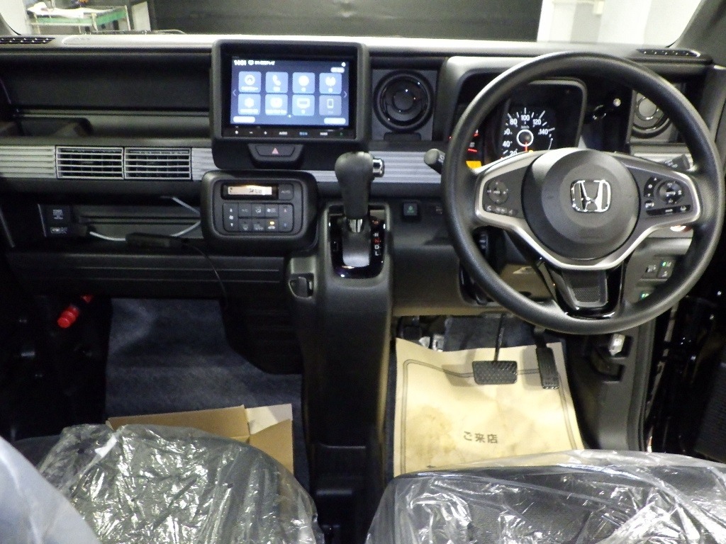 HONDA N-VAN
