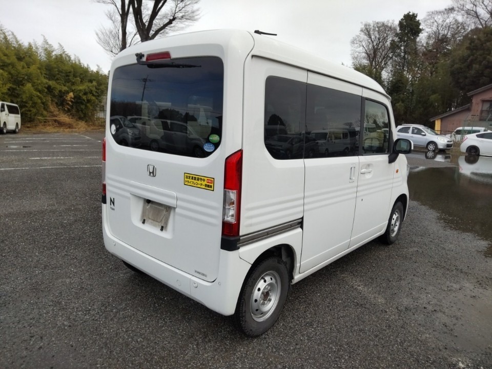 HONDA N-VAN