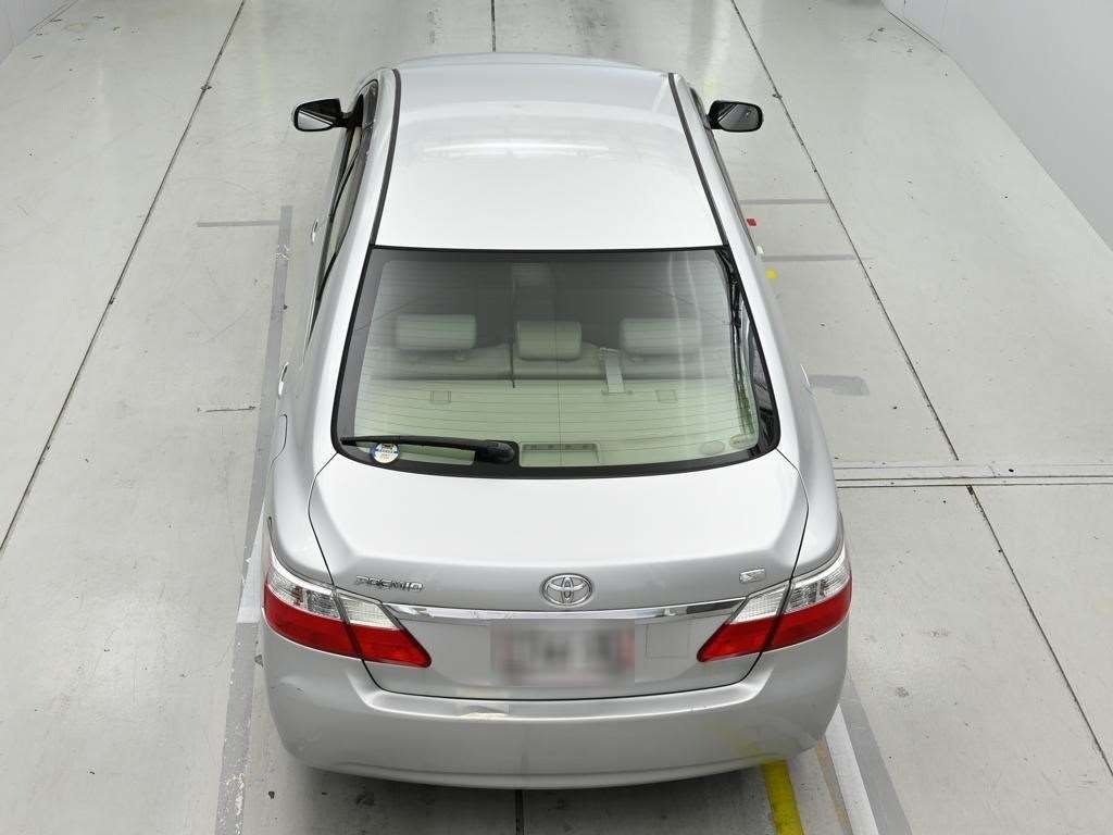TOYOTA PREMIO