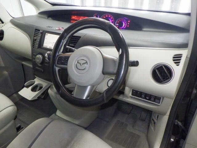MAZDA BIANTE