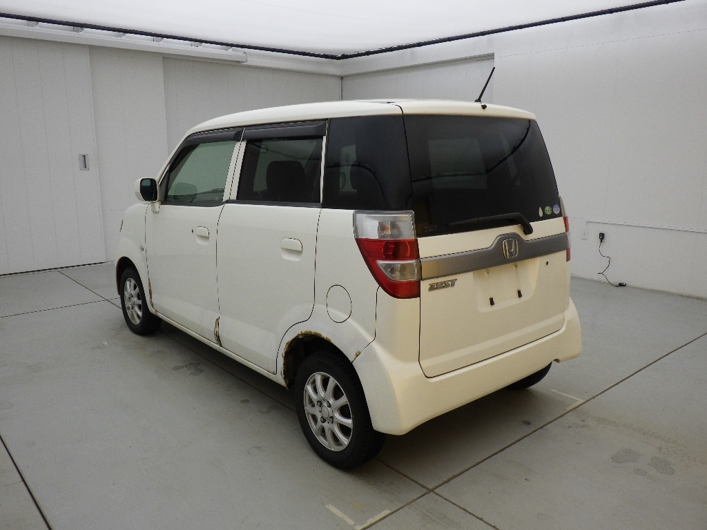 HONDA ZEST