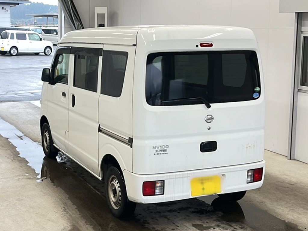 NISSAN NV100 CLIPPER