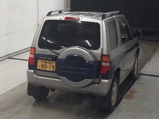MITSUBISHI PAJERO MINI