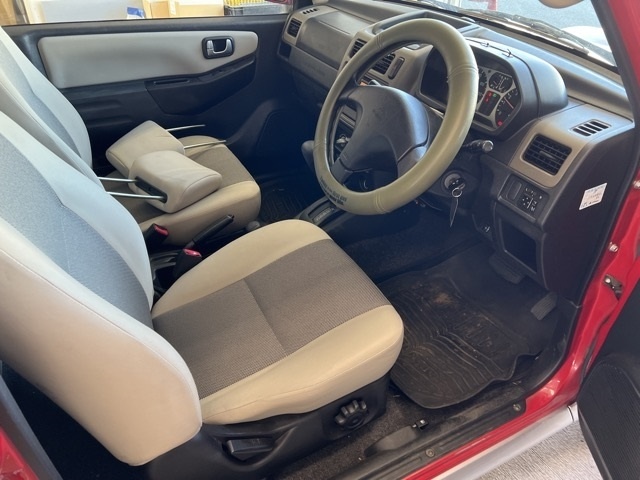MITSUBISHI PAJERO MINI