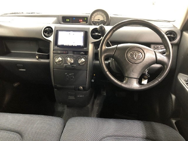 TOYOTA BB