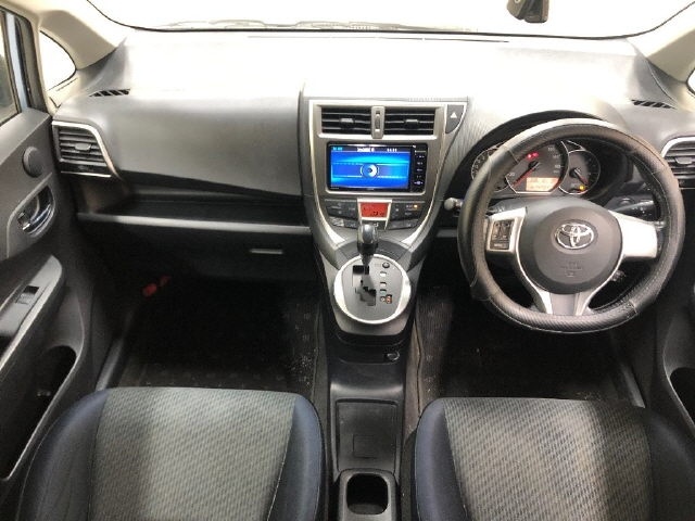 TOYOTA RACTIS