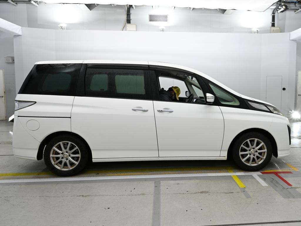 MAZDA BIANTE