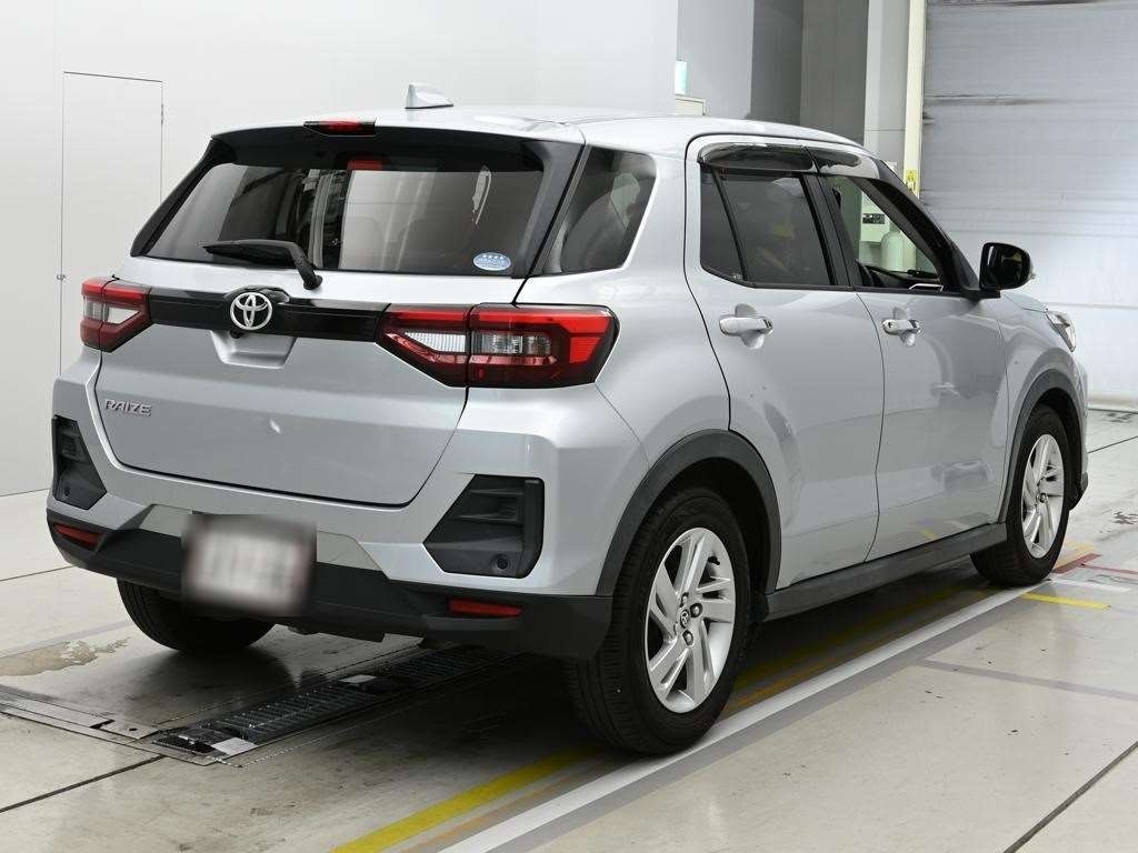 TOYOTA RAIZE