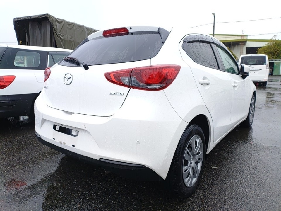 MAZDA MAZDA2