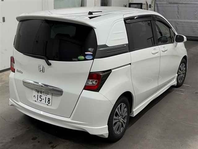 HONDA FREED SPIKE