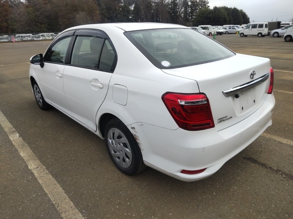 TOYOTA COROLLA AXIO