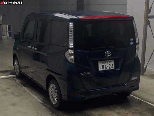 TOYOTA TANK