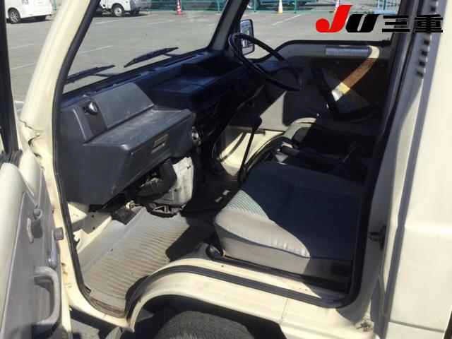 MITSUBISHI MINICAB