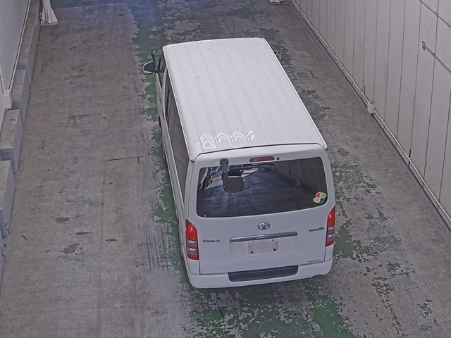 TOYOTA REGIUS ACE