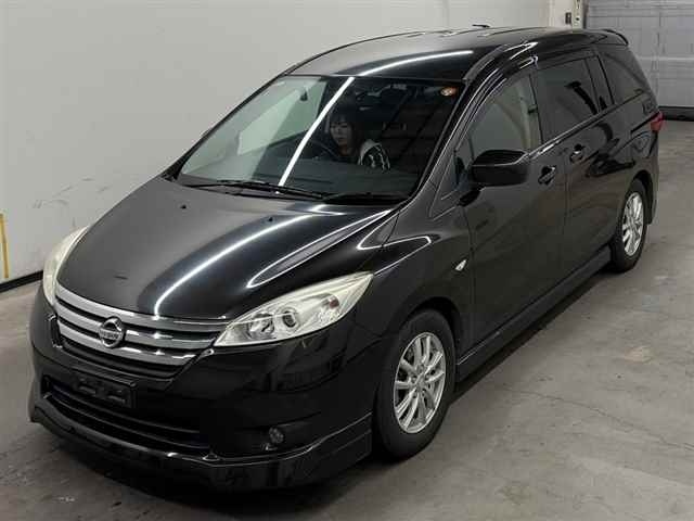 NISSAN LAFESTA