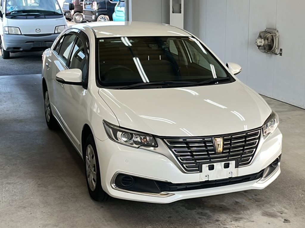 TOYOTA PREMIO