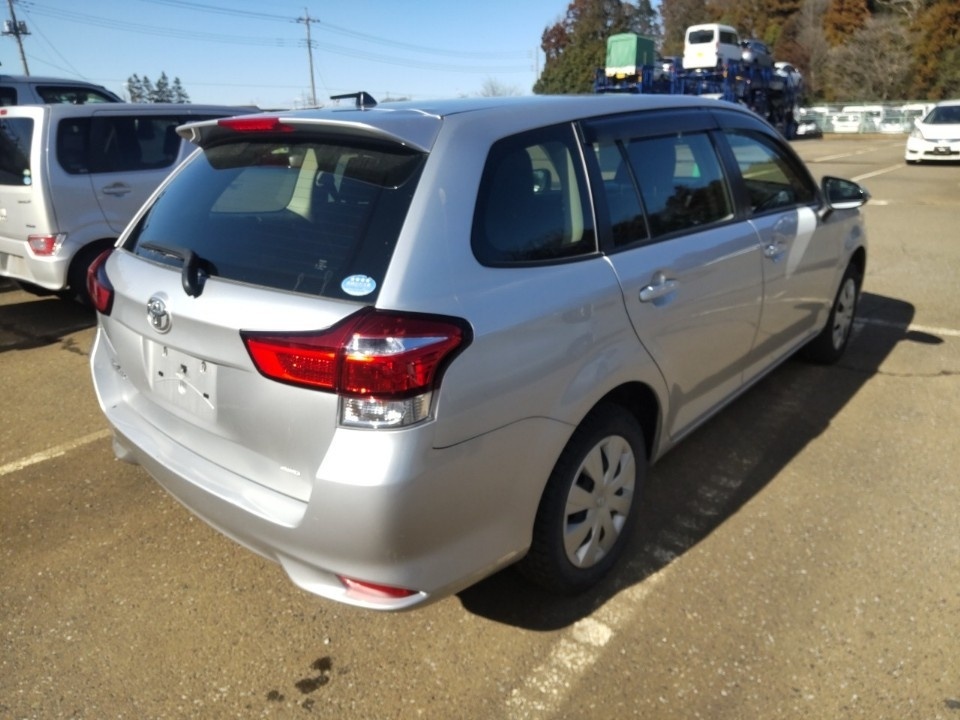 TOYOTA COROLLA FIELDER