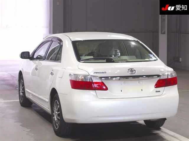 TOYOTA PREMIO