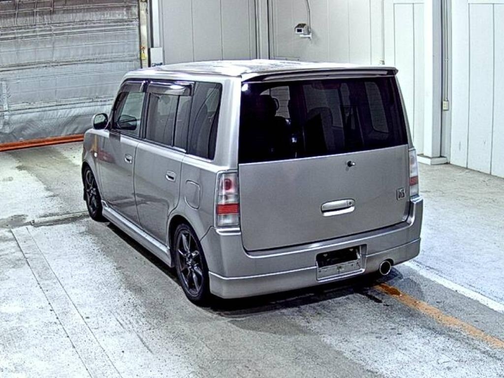 TOYOTA BB