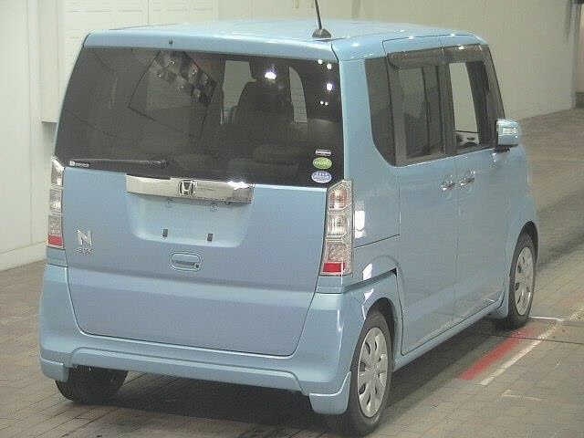HONDA N-BOX