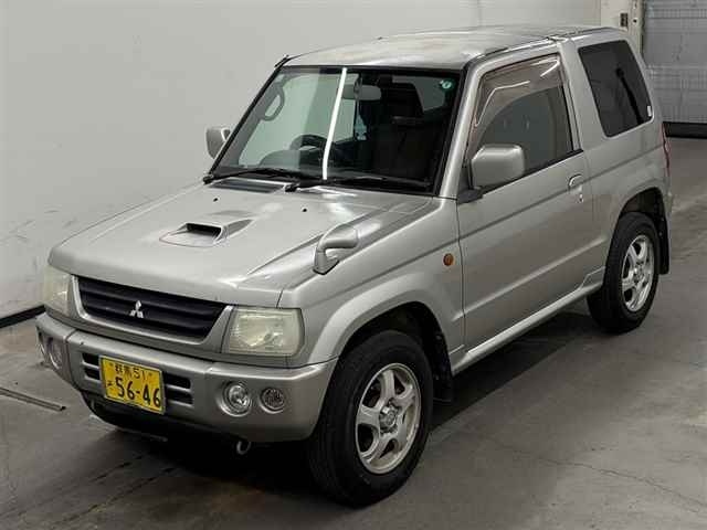 MITSUBISHI PAJERO MINI