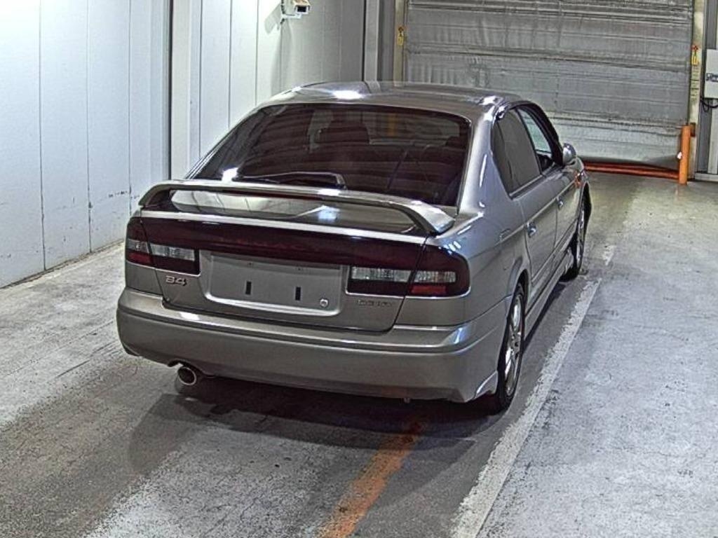 SUBARU LEGACY B4