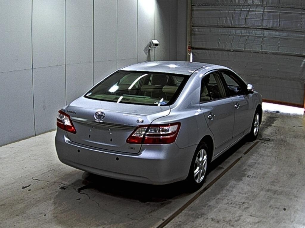 TOYOTA PREMIO