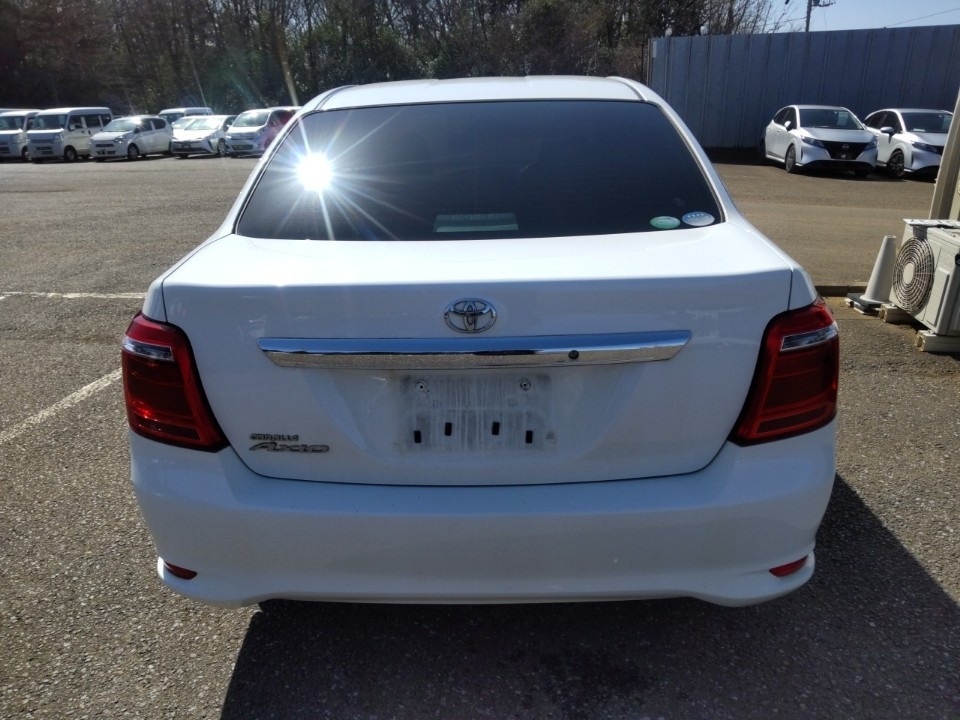 TOYOTA COROLLA AXIO