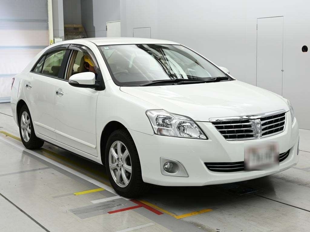 TOYOTA PREMIO