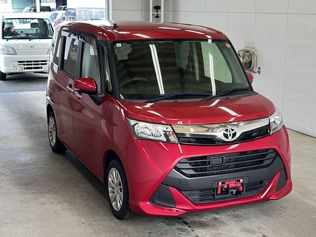 TOYOTA TANK