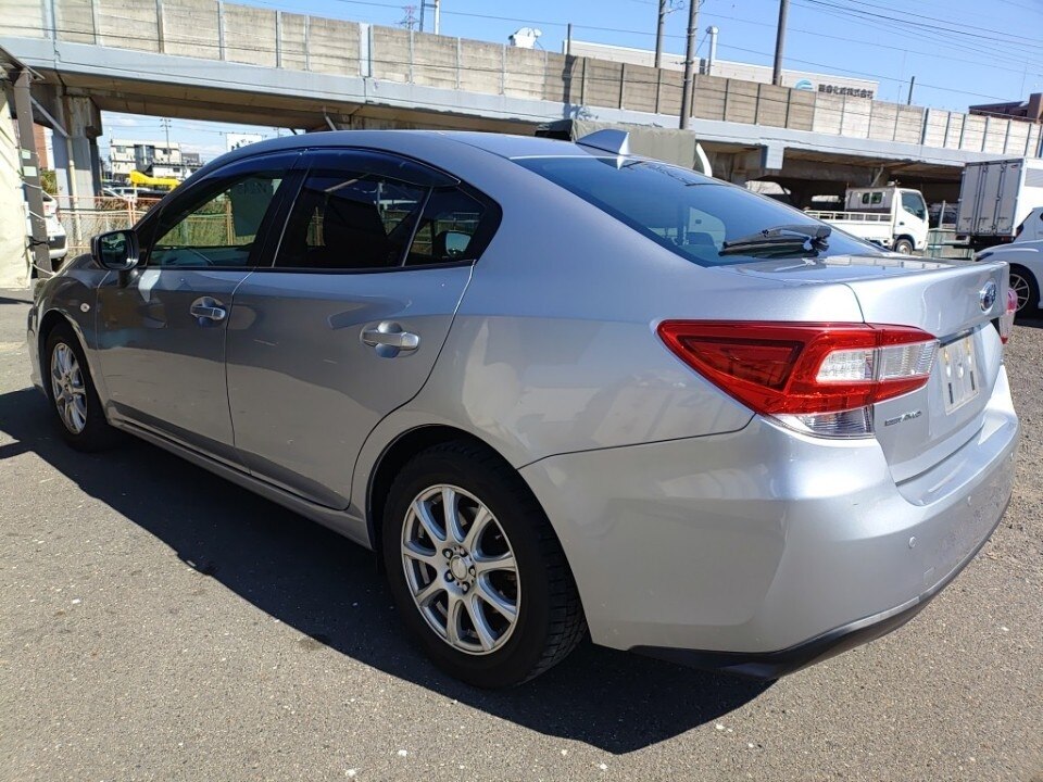 SUBARU IMPREZA