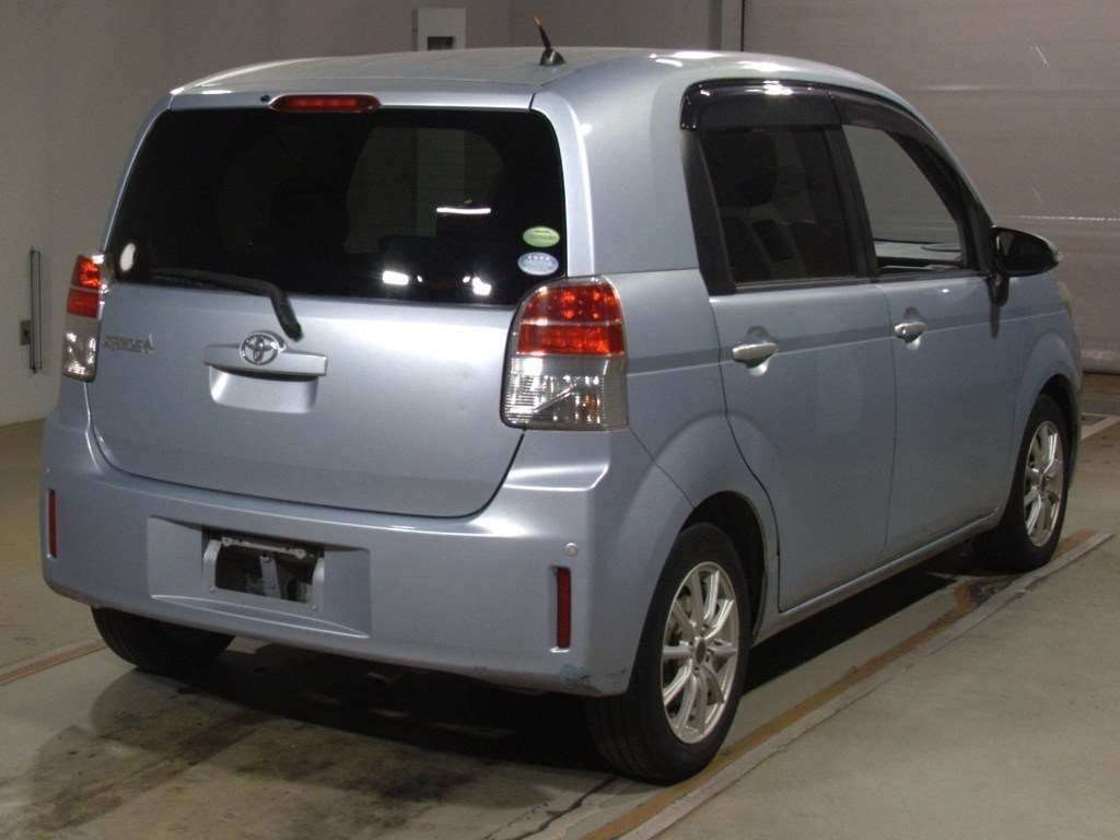 TOYOTA SPADE